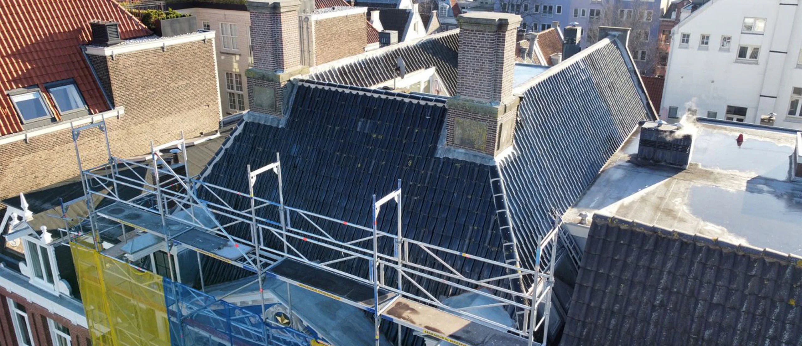 Dakrenovatieproject in Amsterdam