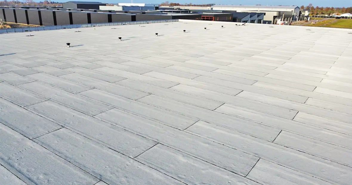 De voordelen van witte bitumen als dakbedekking afbeelding