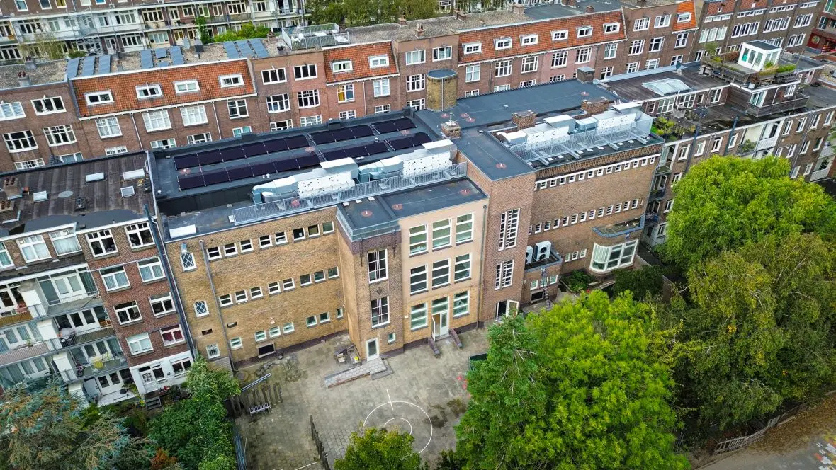 Dakrenovatie De Admiraal de Ruyterschool Amsterdam