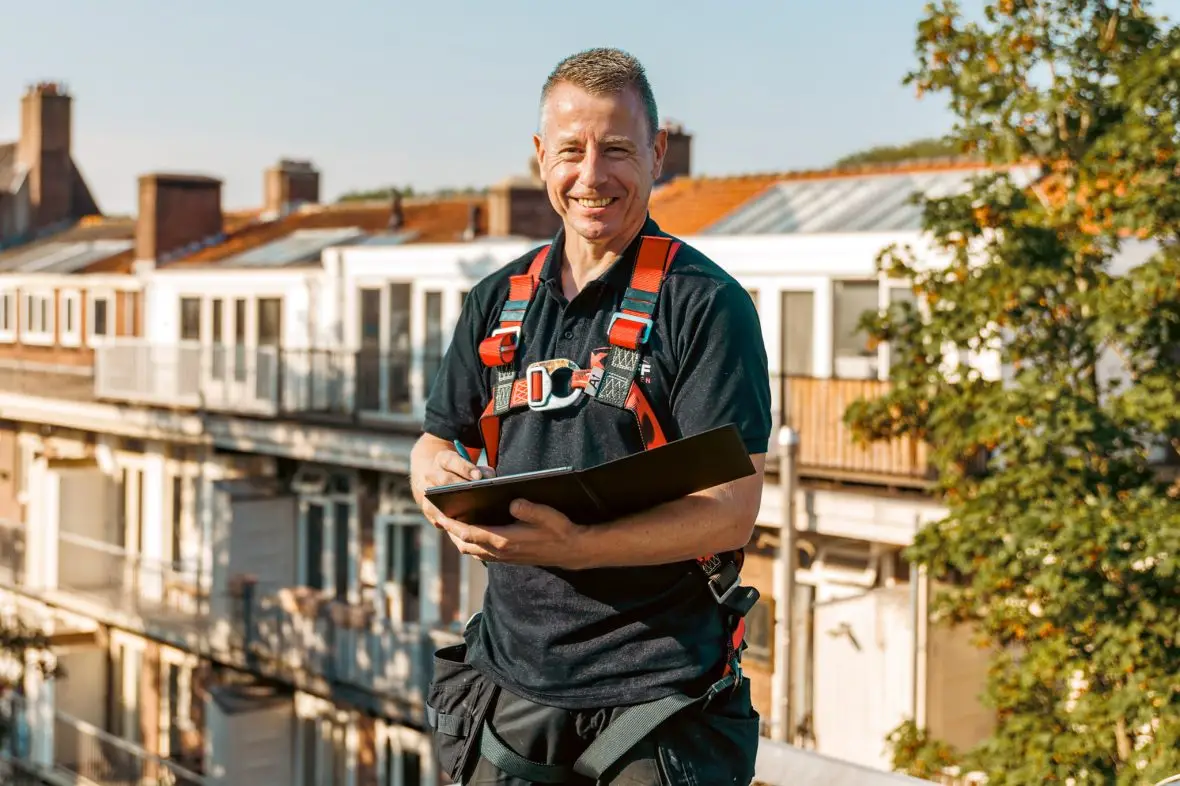 Dakinspecteur Evert-Jan Veerman: ‘Genieten van het uitzicht en de Amsterdamse grachten’ afbeelding
